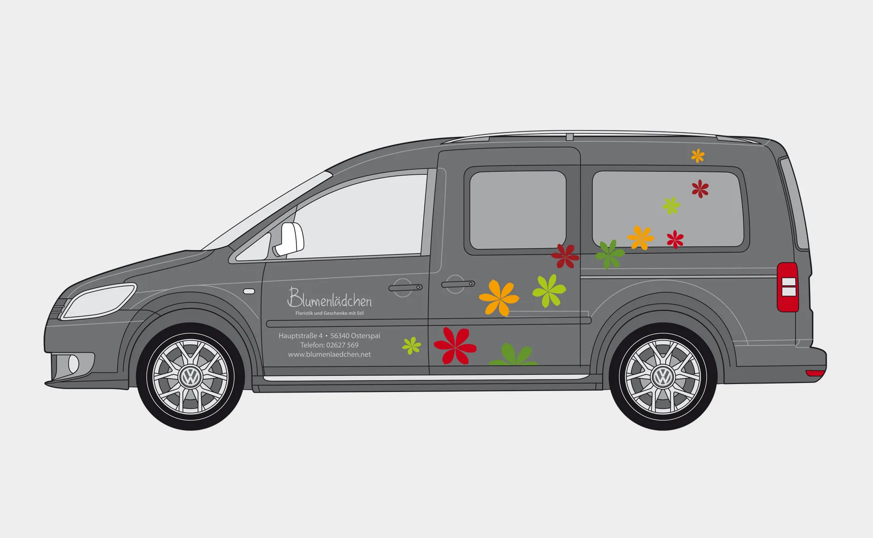 Grauer Lieferwagen des Blumenlädchens mit Logo, Kontaktdaten und farbigen Blüten beschriftet
