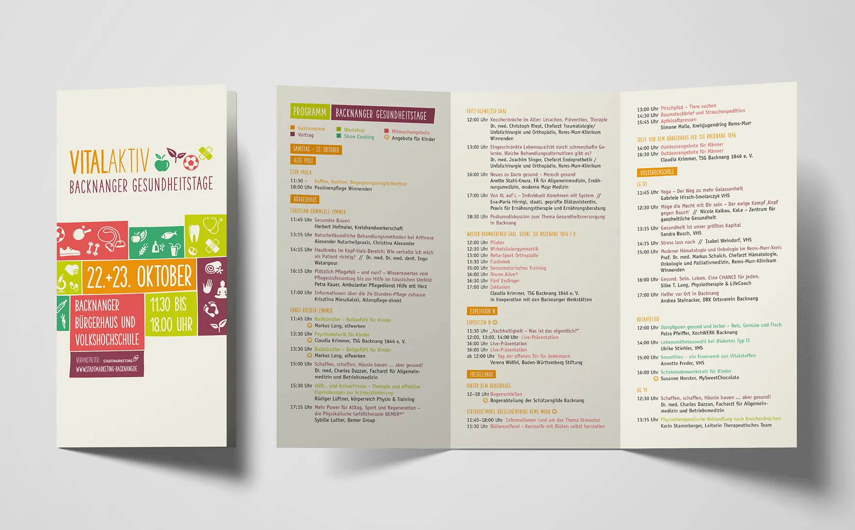 Aufgeklappter Wickelfalzflyer der Messe Vitalaktiv Backnanger Gesundheitstage mit Programm
